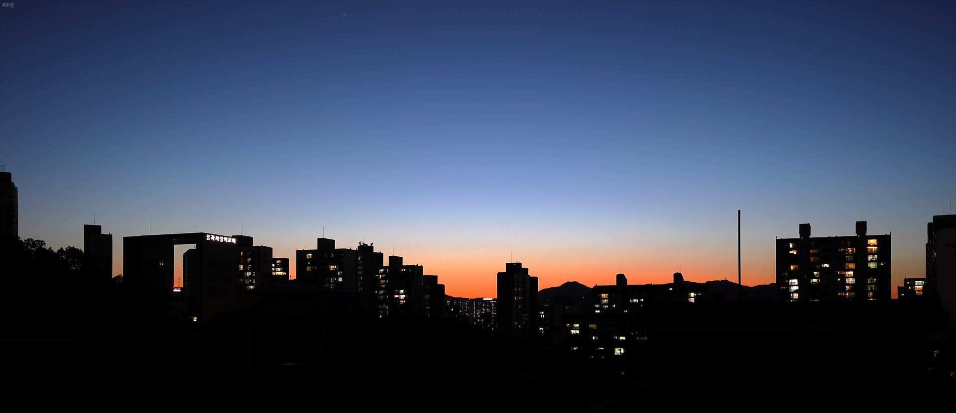 107L8984.jpg