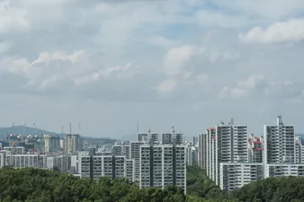 경기도에서 당겨본 샤우론의 탑