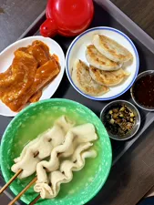 사거리만두, 떡볶이 오뎅 만두, 분식집, 부산 동구청 옆