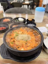 신창손순대국밥과 청무화과, 그리고 유시민