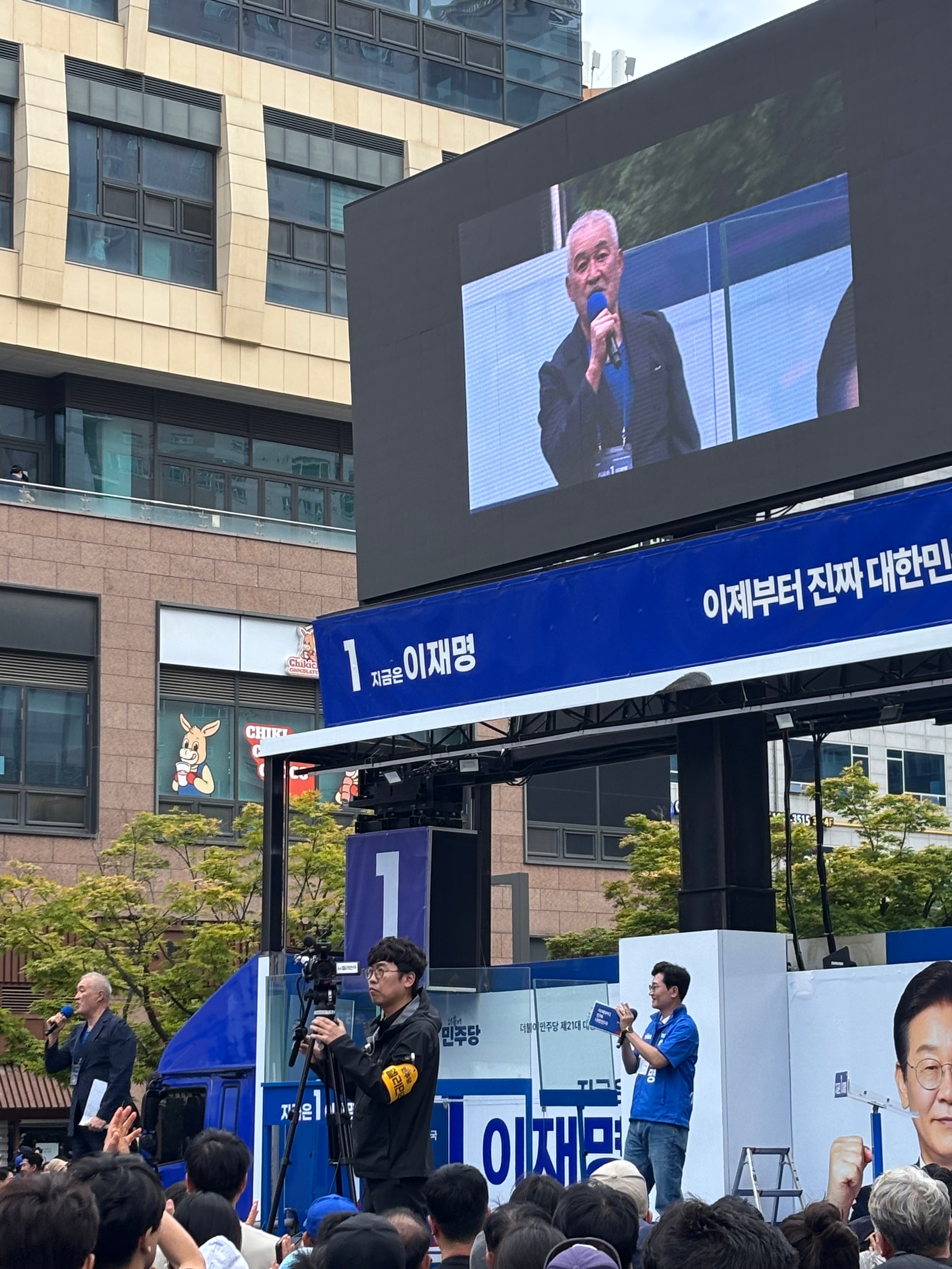게시글 이미지