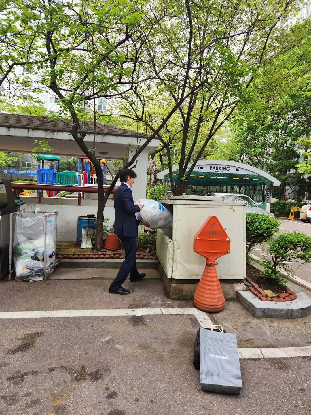 게시글 이미지