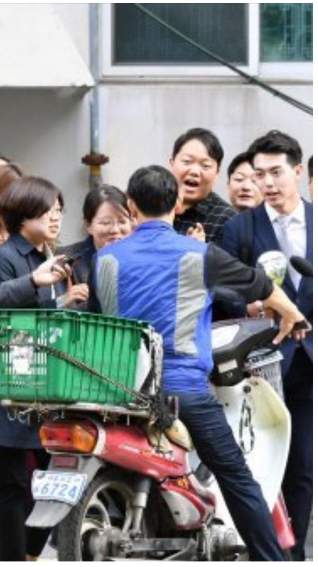 게시글 이미지