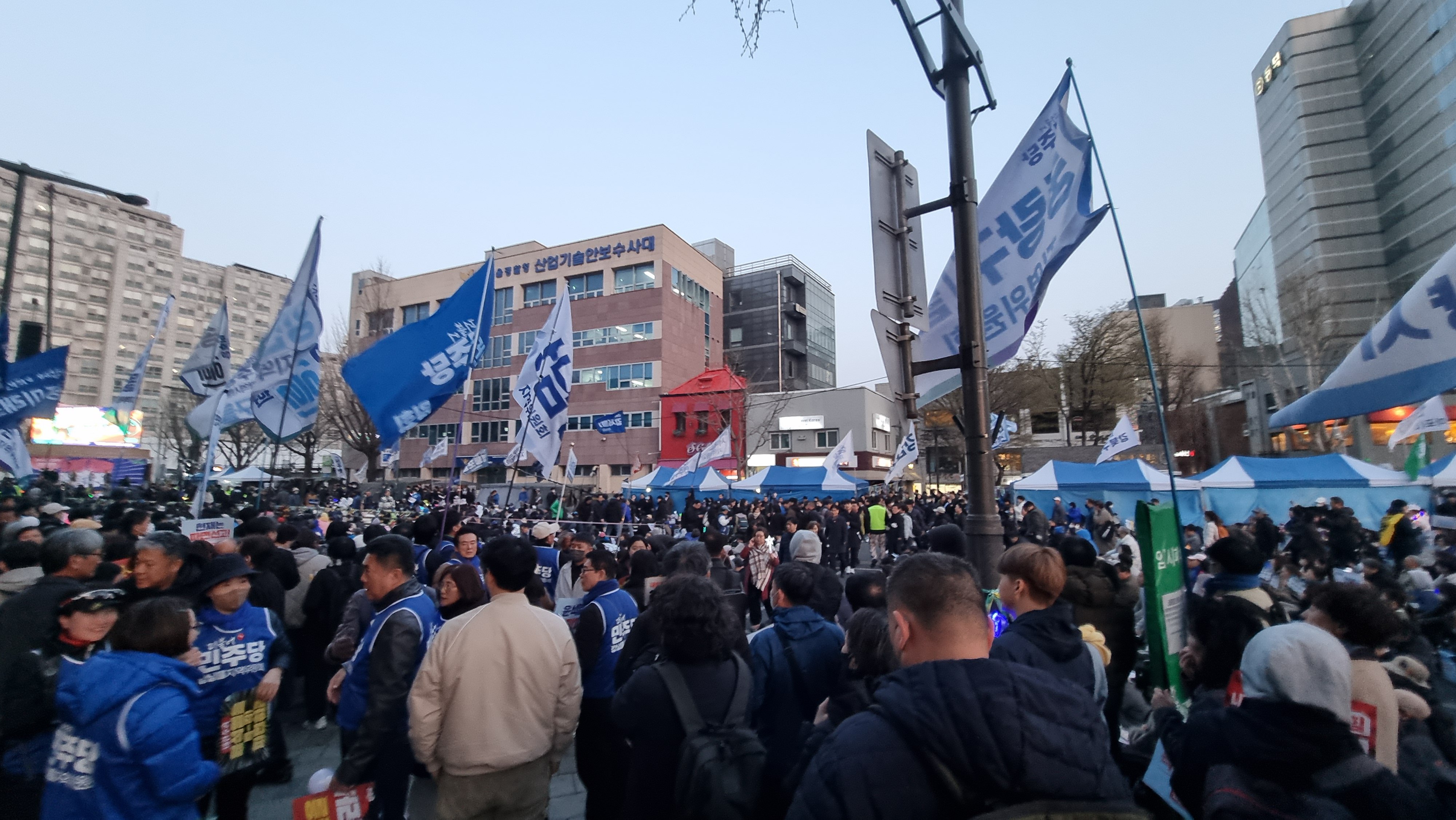 게시글 이미지