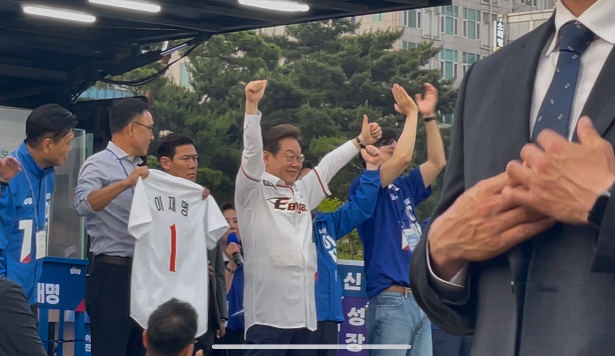 게시글 이미지