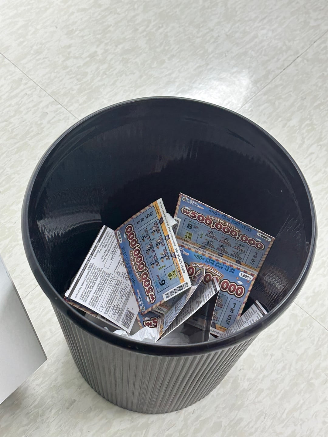 게시글 이미지