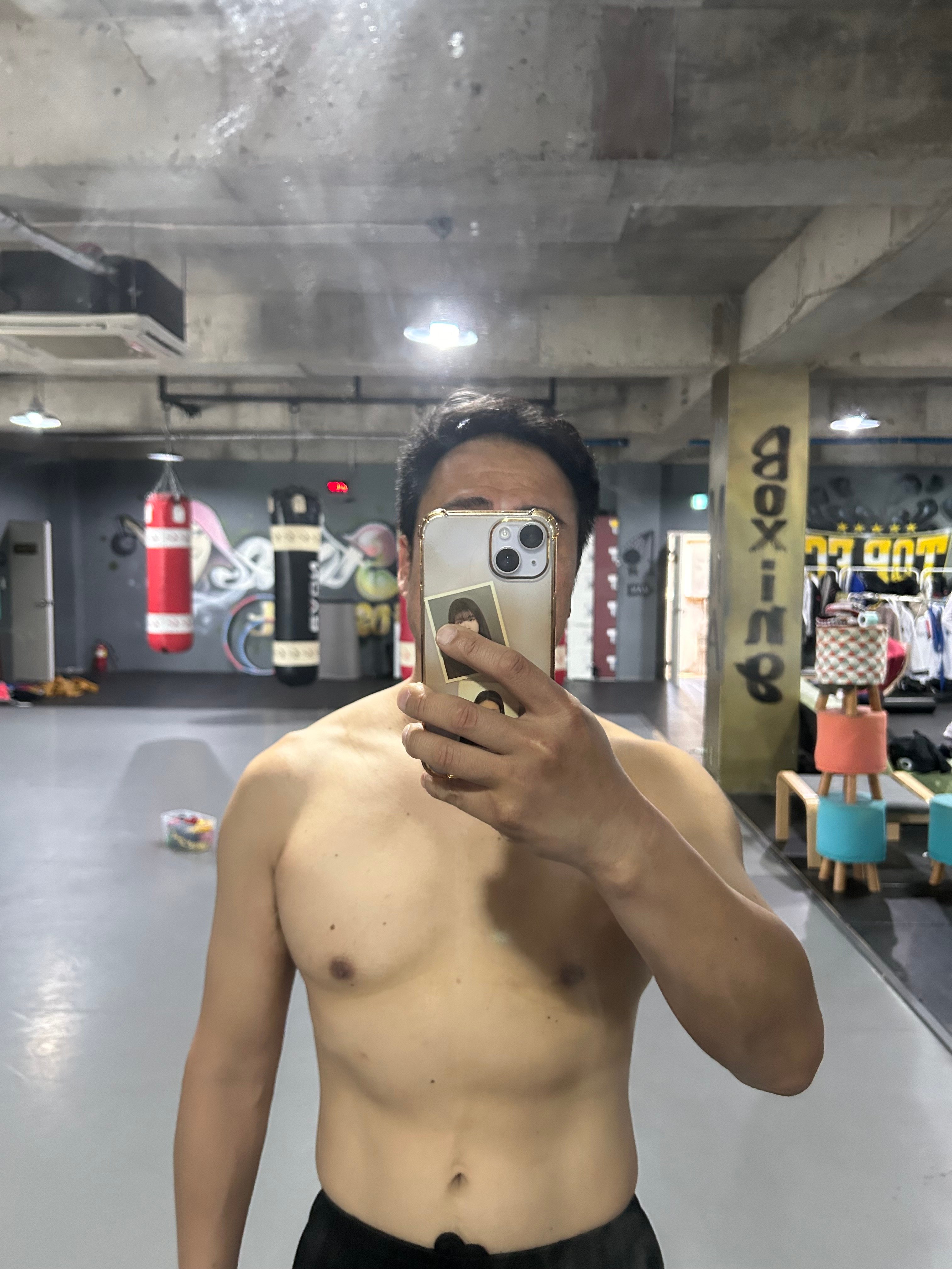 게시글 이미지
